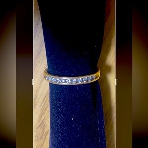 Lady’s Gold Wedding Band with Tiny Diamond Chips